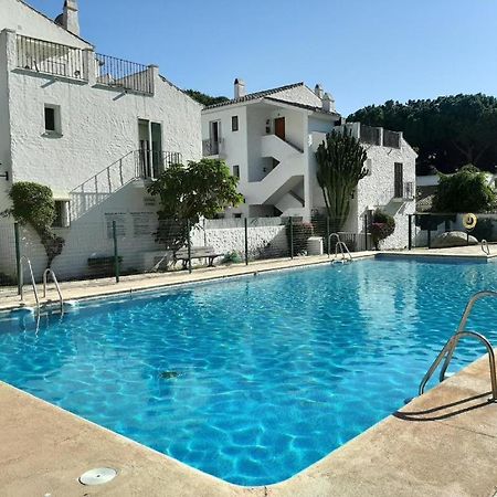 Apartamento En Benamara Gardens Apartment Estepona Bagian luar foto